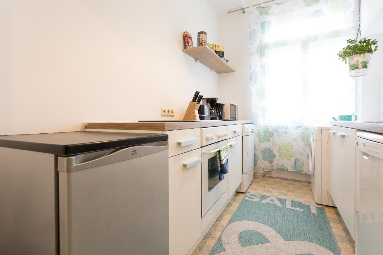 French Balcony - 45M² - Szeneviertel Apartment Wien Ngoại thất bức ảnh